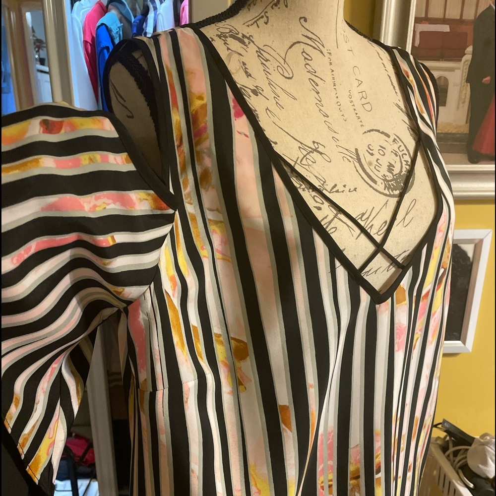 Plus size blouse